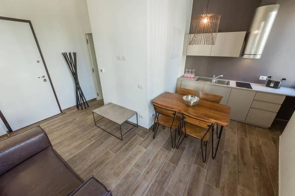 Amendola Modern Apartment Firenze 0*,